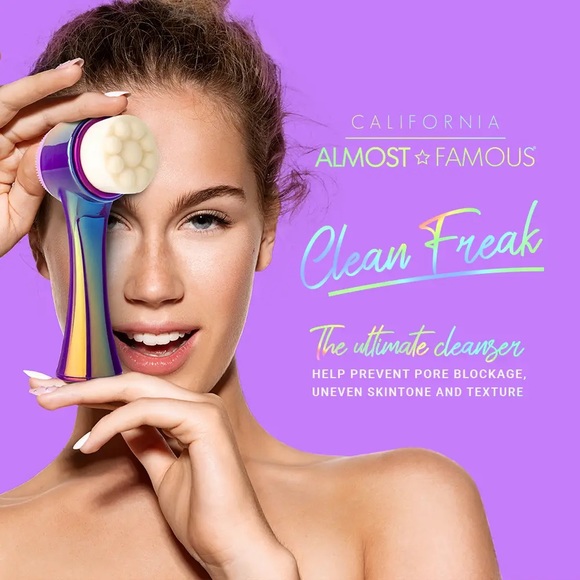 Clean Freak" 2in1 Cleanse & Exfoliate Brush - Picture 6 of 7